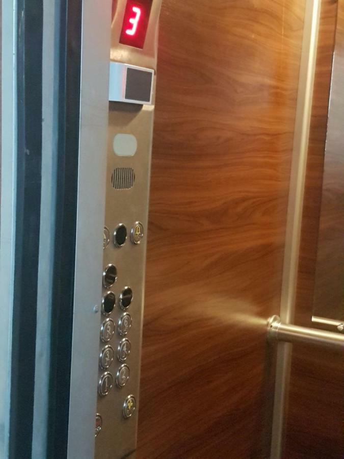 Atlas Hotel تبليسي المظهر الخارجي الصورة